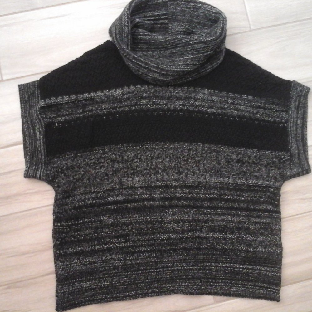 Coldwater Creek Black Tweed Cap Sleeve Cowlneck Sweater Size S